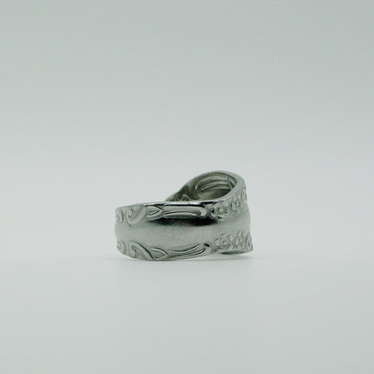 Vintage Bouquet w/ Leaves Size - Various Sizes